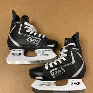 NEW Sonic Blade DR Adjustable Junior Skate Size 1 - 3.5