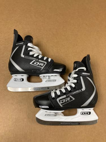 NEW Sonic Blade DR Adjustable Junior Skate Size 1 - 3.5