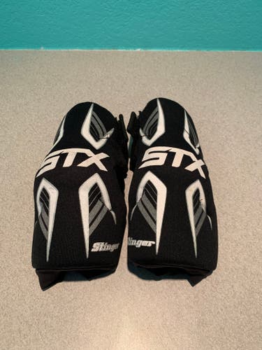 Youth STX Stinger Arm Pads