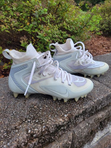 Nike Huarache 8 Lacrosse cleat shoe