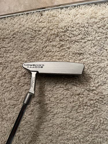 Scotty Cameron Newport 2