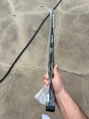 New Bauer Proto-R P90TM 77 Flex RH Senior Hockey Stick