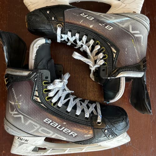 Bauer Vapor Hyperlite Pro Stock Skates Size 9 7/8 Regular Width