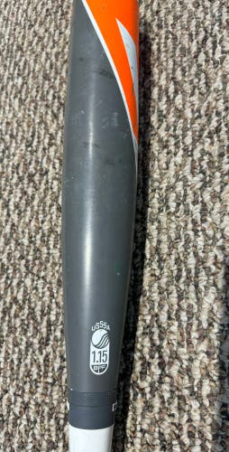 Used  Easton USSSA Certified Composite 18 oz 28" Mako Bat