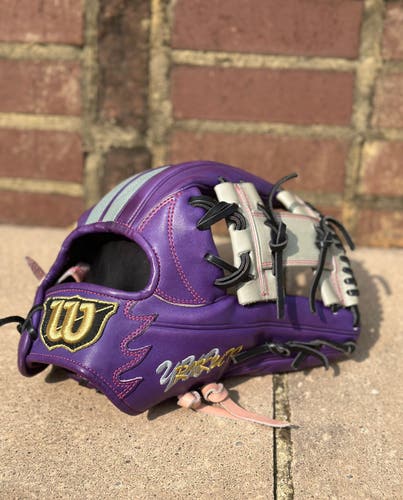 Rare Japanese Custom Wilson Staff purple infield baseball glove 11.5