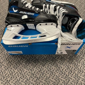 Bauer Model X size 1.5 D width skates
