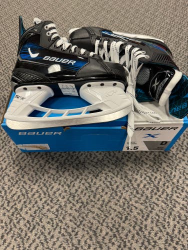 Bauer Model X size 1.5 D width skates