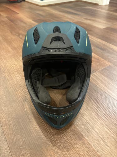 Giro Full Face Bike Helmet