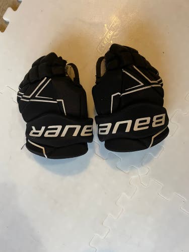 Used Hockey Gloves 10"