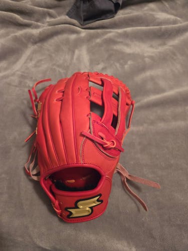 New 2023 SSK Right Hand Throw Outfield SSK Z9 MAESTRO Baseball Glove 12.75"