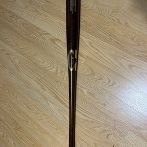 Dinger Bats H110 34”31oz maple bat