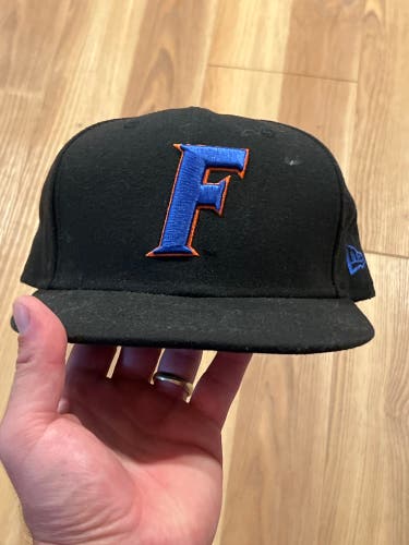 Florida Gators Baseball hat 7 1/4 New Era