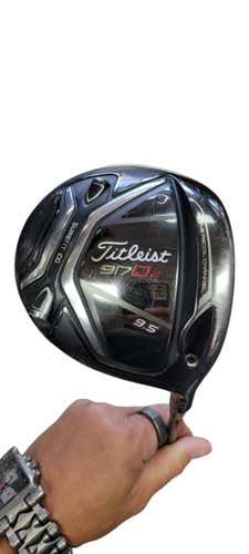 Used Titleist 917 D2 9.5 Degree Stiff Flex Graphite Shaft Drivers