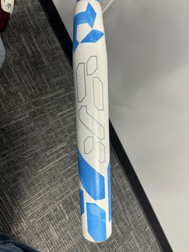 Used 2023 DeMarini CF Bat (-11) Composite 19 oz 30"