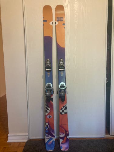 Armada ARV 88 Skis with Look Pivot 15s