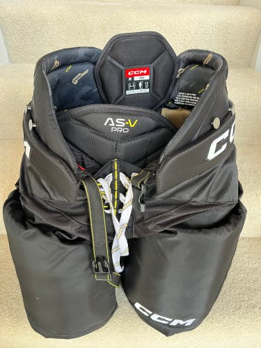 Used Senior CCM  Tacks AS-V Pro Hockey Pants