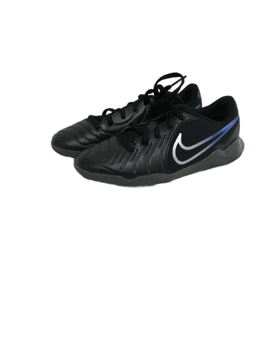 Used Nike Tiempo Junior 01.5 Indoor Soccer Shoes