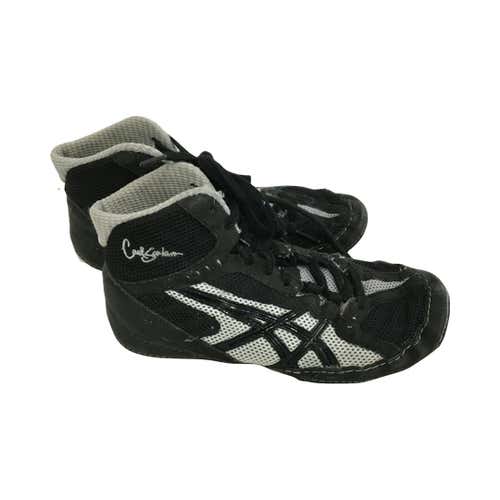 Used Asics Cael 5.0 Junior 03 Wrestling Shoes