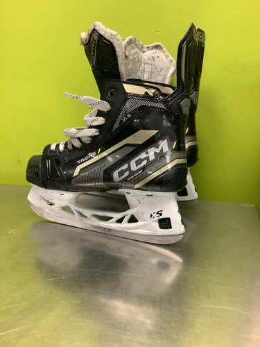 Used Ccm Tacks As Junior 04 Ice Hockey Skates