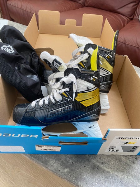 Bauer supreme 3s youth 13.5
