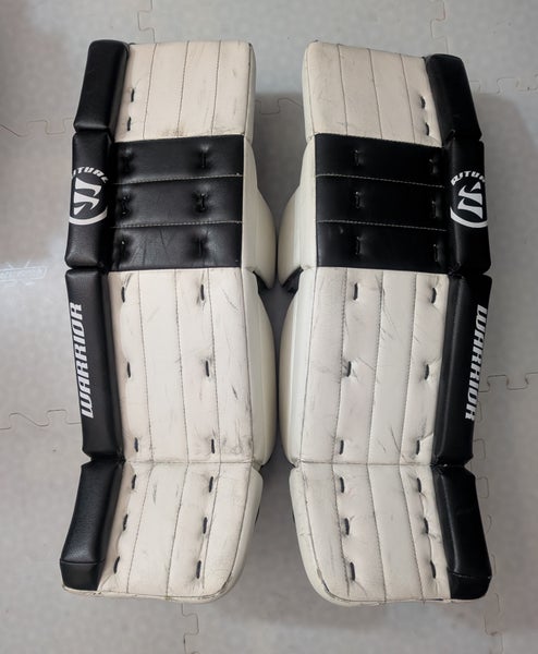 Used 28" Warrior Ritual G3 Goalie Leg Pads