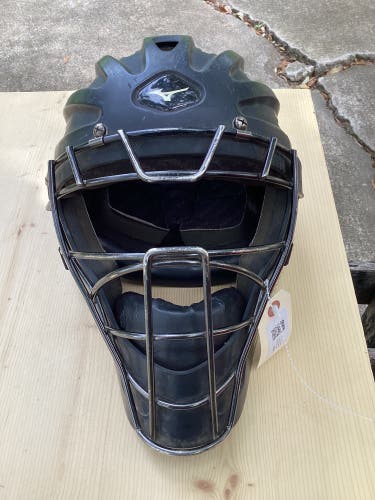 Used Youth Mizuno Samurai Catcher Helmet Youth 6 1/2-7 1/4 Black