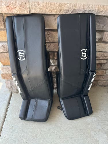 Used  Warrior Ritual G5 Goalie Leg Pads