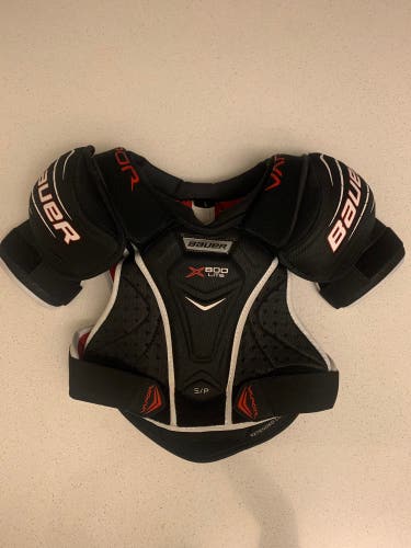 Bauer Vapor X800 Lite Shoulder Pads