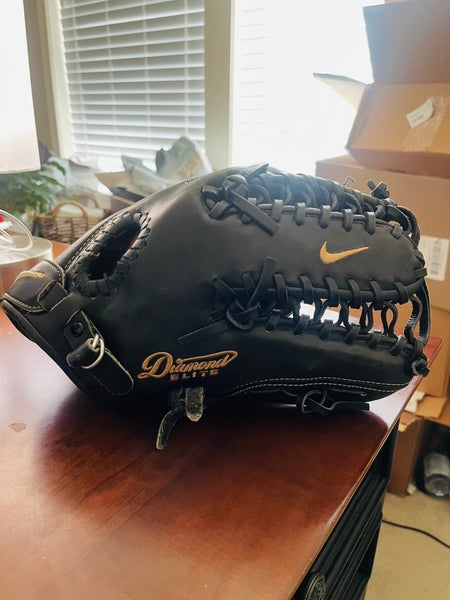 Nike Diamond Elite Baseball Glove 12.75 RH Throw