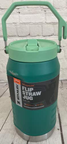 Stanley 64oz Classic Iceflow Flip Straw Insulated Jug Lid Handle Alpine Green