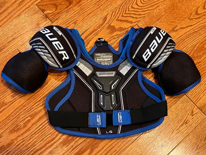 Bauer MS-1 Shoulder Pads Youth Large