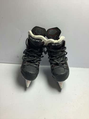 Used Ccm Jetspeed Ft470 Junior 01 D - R Regular Ice Hockey Skates