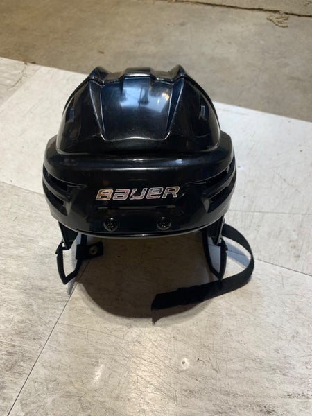 Used Medium Bauer  Re-Akt Helmet