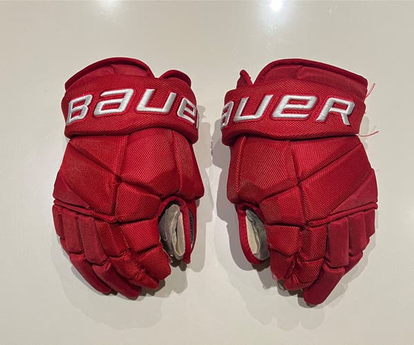 Used Bauer Team Vapor Pro Red 13” Hockey Gloves (Check Description)