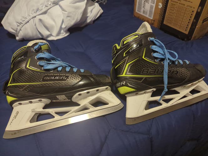 Used Senior Bauer GSX Hockey Goalie Skates 8.5