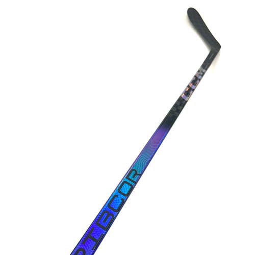 CCM Trigger 8 Team LH 75 Flex P28 - RH281