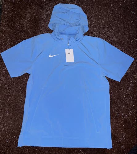 Men’s Nike Short Sleeve Pullover Windbreaker Jacket Size Medium