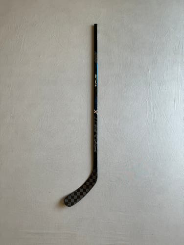 New Youth True Project X Right Handed Hockey Stick 30 Flex T92.5