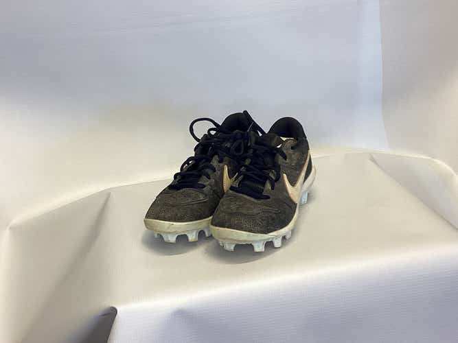 Used Nike Junior 05 Football Cleats