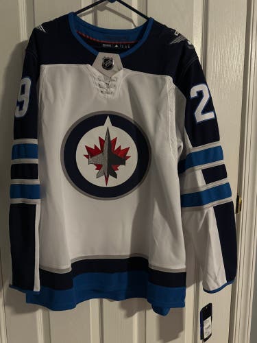 Winnipeg Jets Laine Size 52 Adidas Jersey