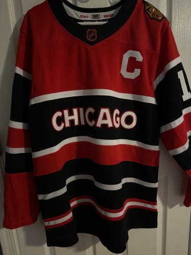 Blackhawks Toews RR2.0 Size 52 Jersey (w/ “C” Patch)