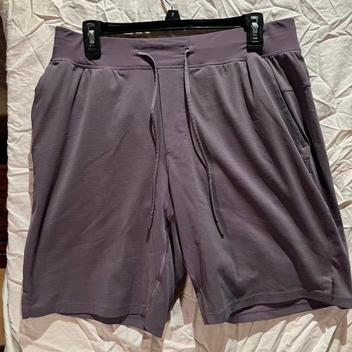 Purple Men's Lululemon Shorts With Liner