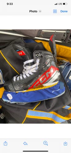 Used Senior CCM Wide Width Pro Stock 9 JetSpeed FT6 Hockey Skates