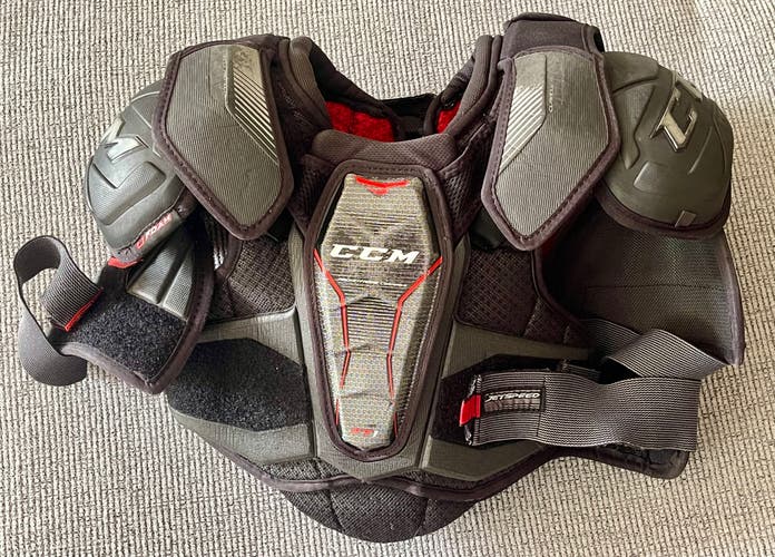 Used Small Senior CCM JetSpeed FT1 Shoulder Pads