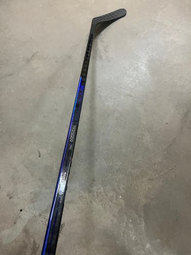 New Senior CCM Right Handed P28M Pro Stock RibCor Trigger 7 Pro Hockey Stick