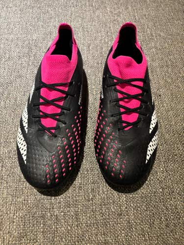 Men's Adidas Predator Accuracy .1 FG Cleats - Lightly Used Size 8.0 (Women's 9.0)