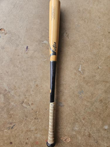 Used 2022 Victus Tatis21 Bat (-3) Maple 29 oz 32"