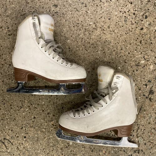 Used Jackson Ultima Excel Figure Skates | Size 1 C