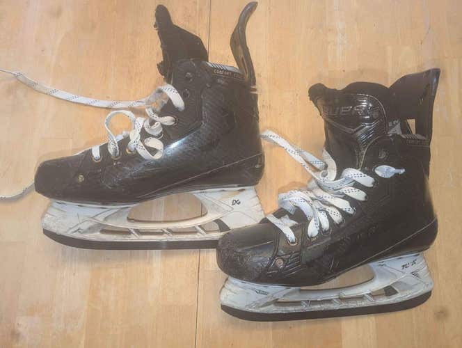 Used Bauer Supreme Matrix Hockey Skates 6.5