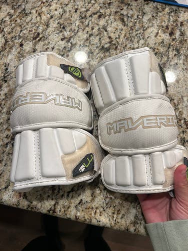 Maverick m4 lacrosse elbow pads large